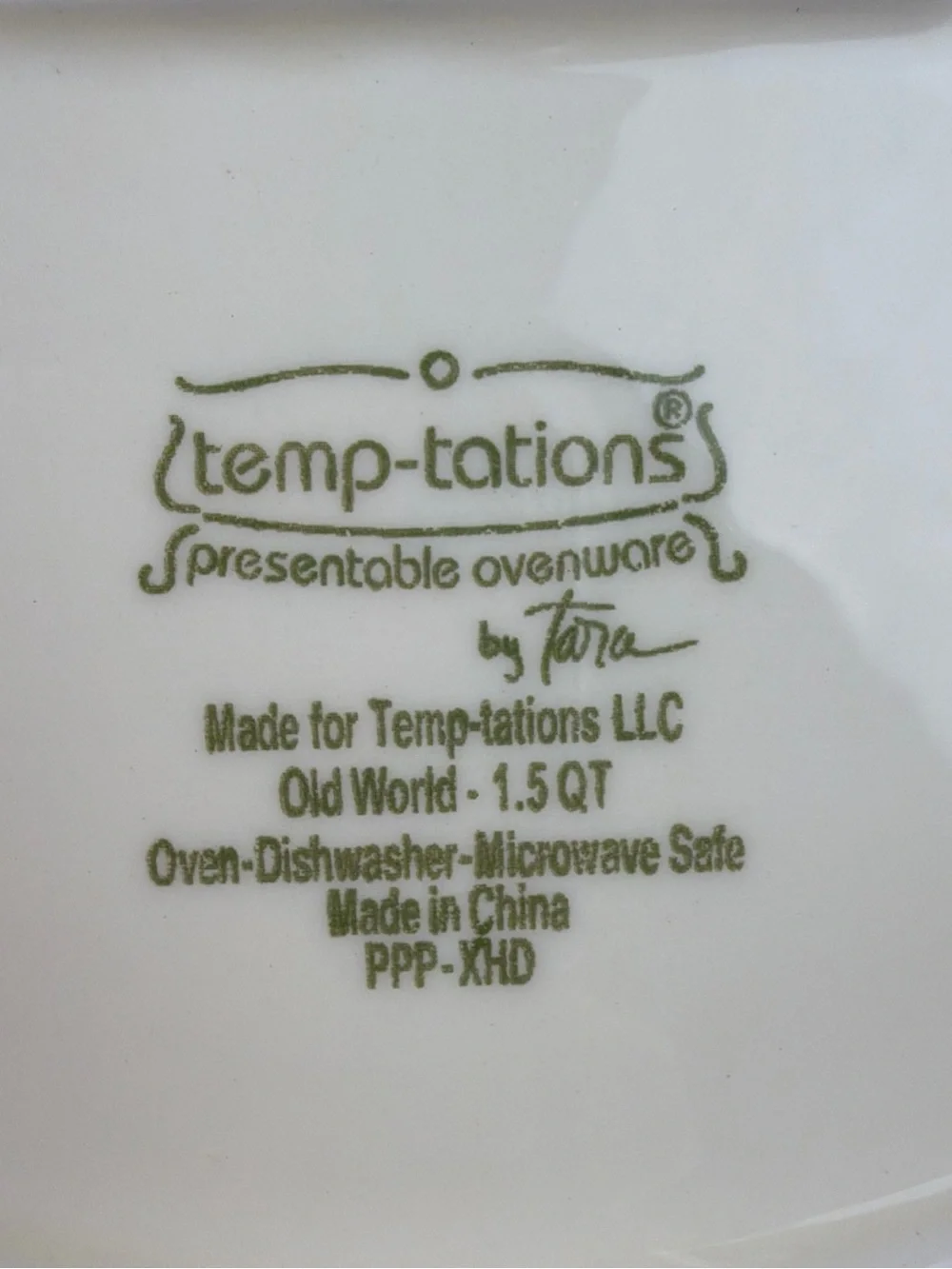 Temp-Tations By Tara Covered Hen Casserole Dish Old World Green 1.5 Qt W/Basket